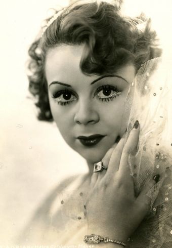 Iris Adrian