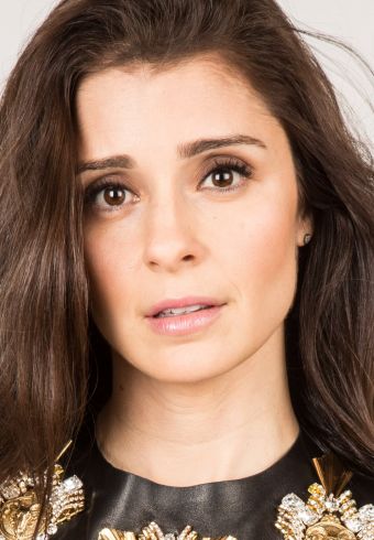 Shiri Appleby