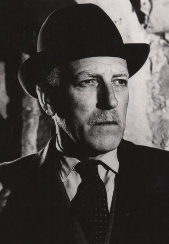 Cyril Luckham