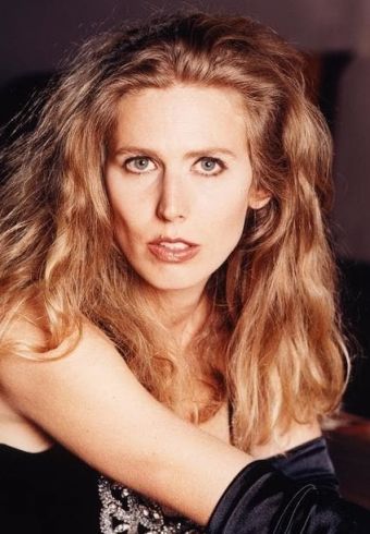 Sophie B. Hawkins