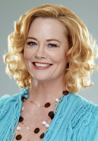 Cybill Shepherd