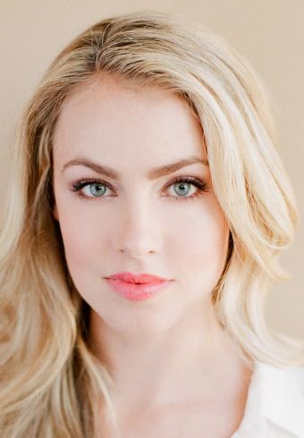 Amanda Schull