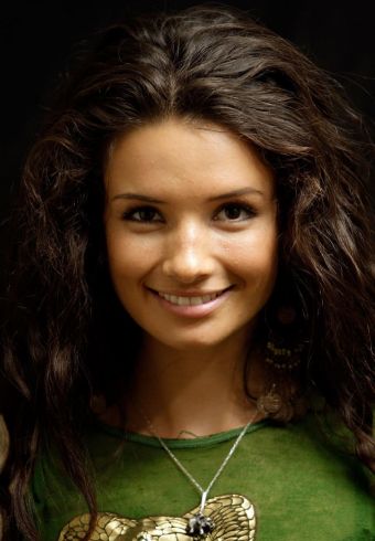 Alice Greczyn