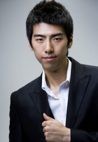 Wi Ji-Woong