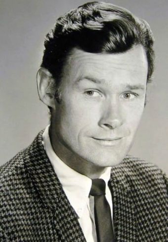 Ron Hayes