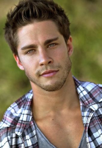 Dean Geyer
