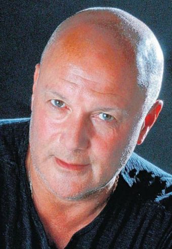 Karl Howman