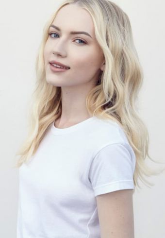 Emily Ruhl