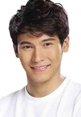 Enchong Dee