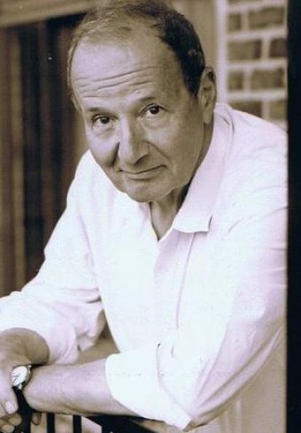 Tony Robinow