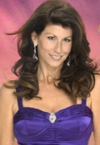 Amy Fox