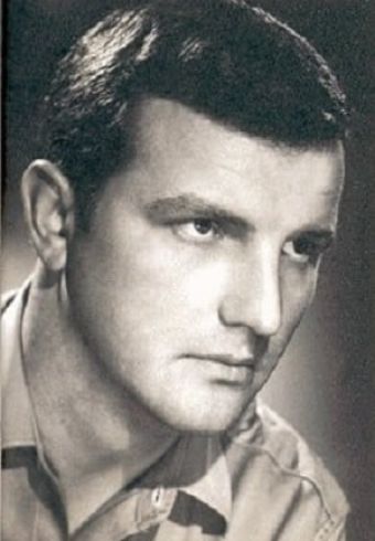 Derek Newark