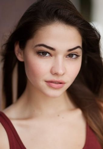 Madelyn Cline