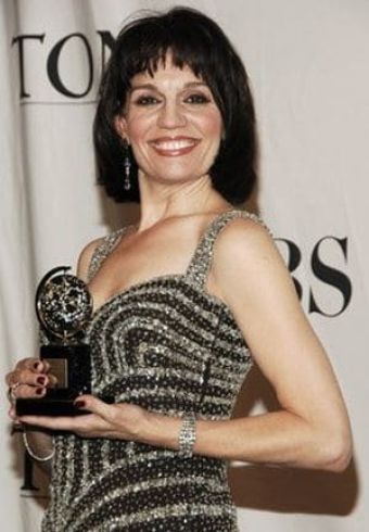 Beth Leavel