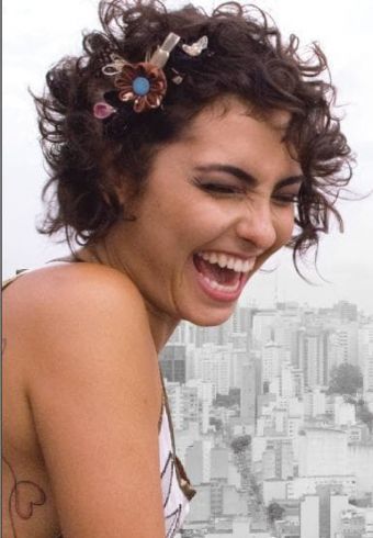 Bruna Caram