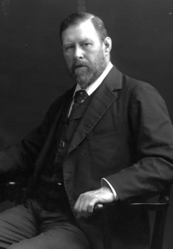 Bram Stoker