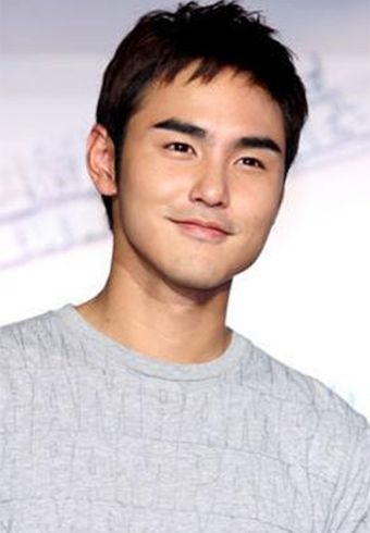 Ethan Juan