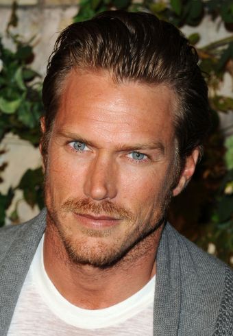 Jason Lewis