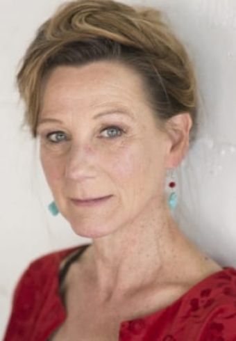 Lorraine Bahr