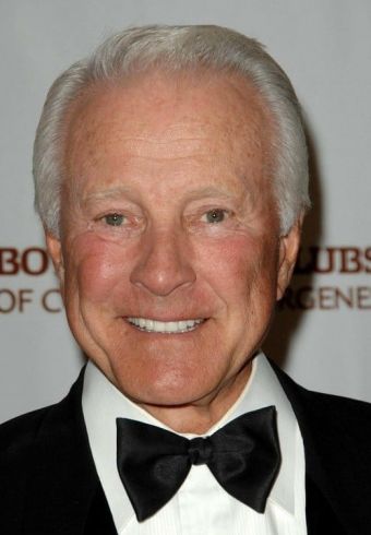 Lyle Waggoner