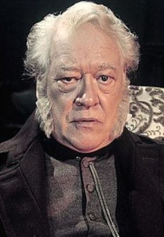 Clive Morton