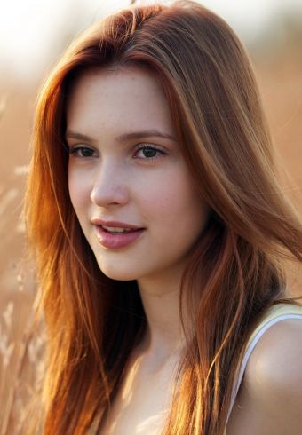 Alexia Fast