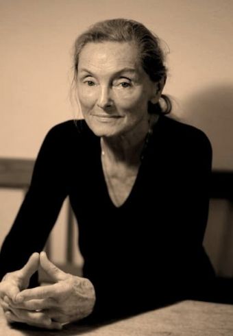 Erni Mangold