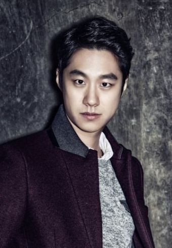 Shim Hee-sub