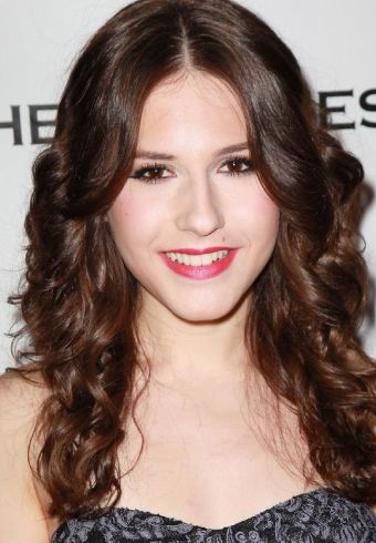 Erin Sanders