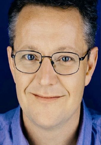 Jonathan Biggins