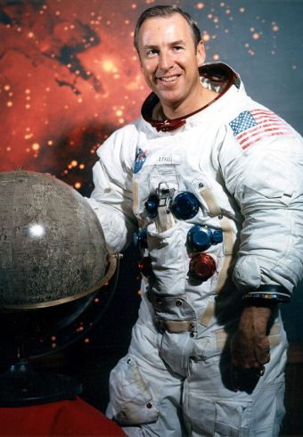Jim Lovell