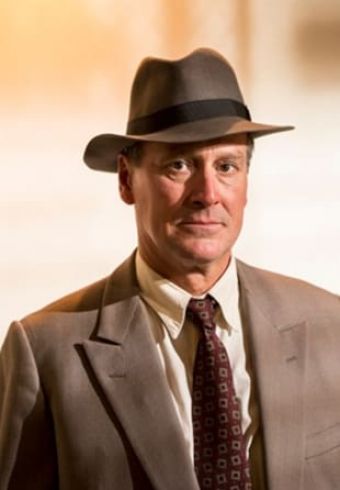 Christopher Bowen