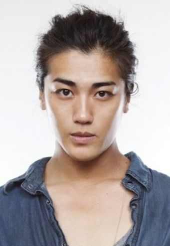 Jin Akanishi