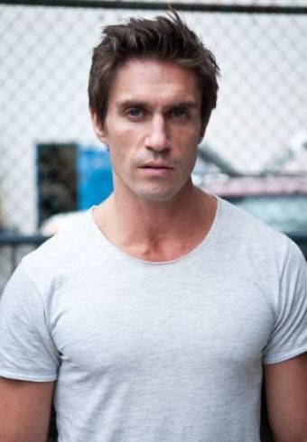 Michael Rowe
