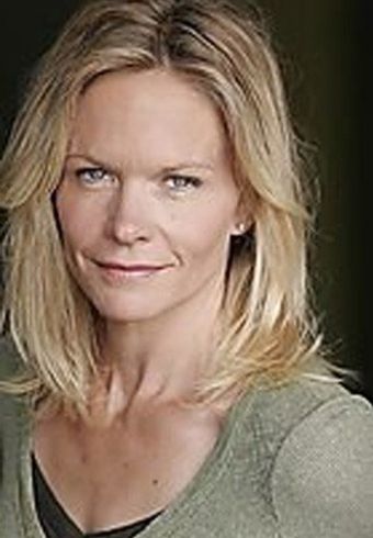 Lindsay Frost