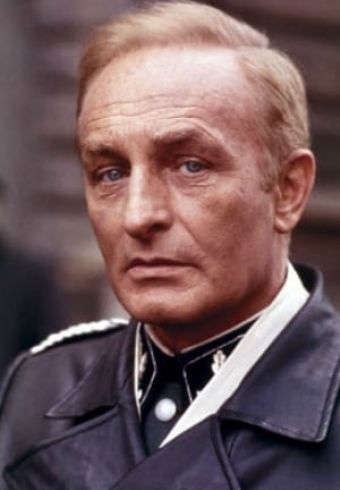 Anton Diffring