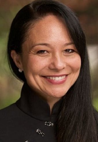 Elizabeth Lindsey