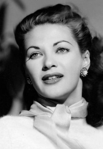 Yvonne De Carlo