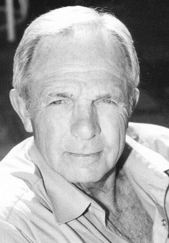 Loren Janes