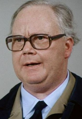 Henning Schlüter