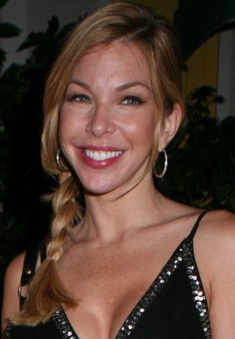Jennifer Lyons
