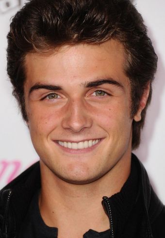 Beau Mirchoff