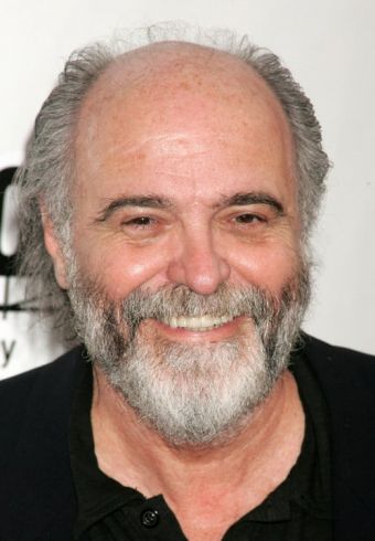 Leon Ichaso