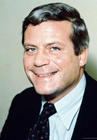 Oliver Reed