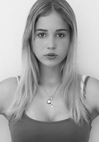 Alba Baptista