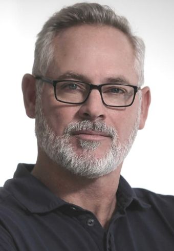 James Kniest