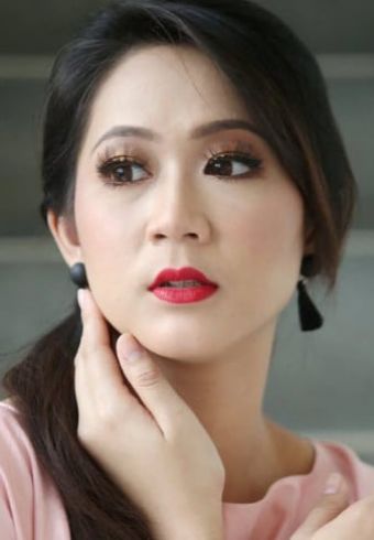 Lia Natalia