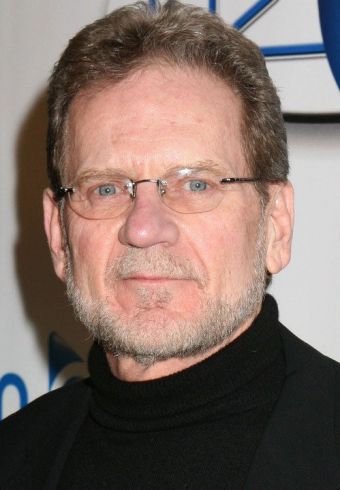 Robert Foxworth