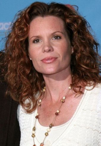Robyn Lively