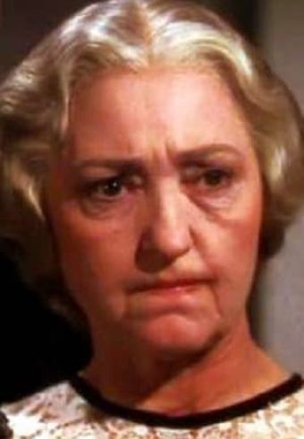 Leona Roberts